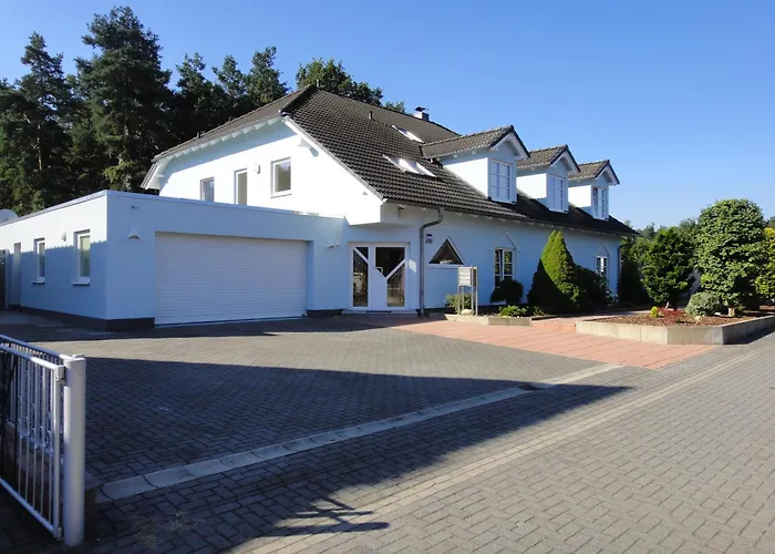 Döbern Für Bis Zu 3 Personen, Aufbettung Möglich Apartamento *